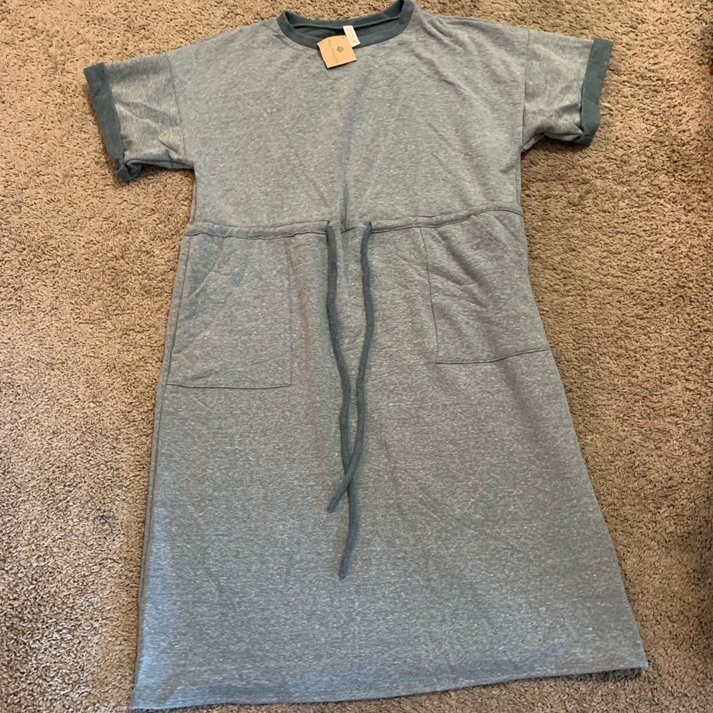 NWT Flamingo Urban Sweatshirt Dress Large